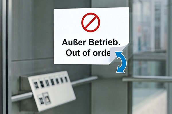 Label indicating that the entrance door is out of service
