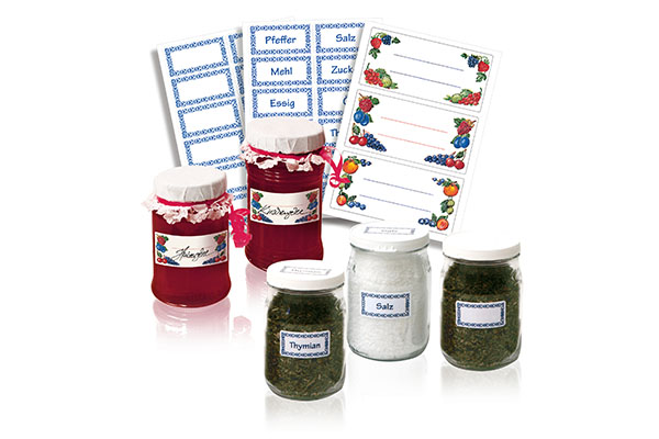 Kitchen labels on spice jars
