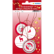 Geschenkanhänger in rot und weiß mit Weihnachtsmotiven, darunter ein Stiefel und ein Rentier, auf einer Karte präsentiert.