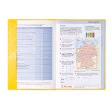 Ein aufgeschlagener Atlas mit einer Karte von Deutschland und einer Tabelle zur Kartennavigation. Informationen zu geografischen Merkmalen sind sichtbar.