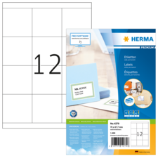 Etikettenpackung von Herma mit 12 Etiketten pro Blatt, inklusive Beispiel für beschriftete Karte und Hinweis auf kostenlose Software.