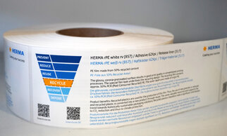 HERMA rPE white (857) label roll with information on recycling and made from 50% recycled material.