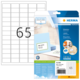 Etikettenblatt mit 65 Etiketten, verpackt in einer transparenten Hülle. Auf der Rückseite sind Beispiele für die Verwendung abgebildet.