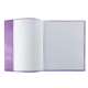 Ein offenes Notizbuch mit liniertem und kariertem Papier in lila Einband.