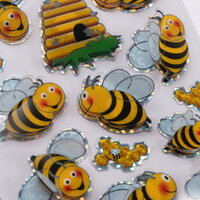 The translation of "Herma Sticker Lustig Kachel" is "Herma Funny Tile Sticker.